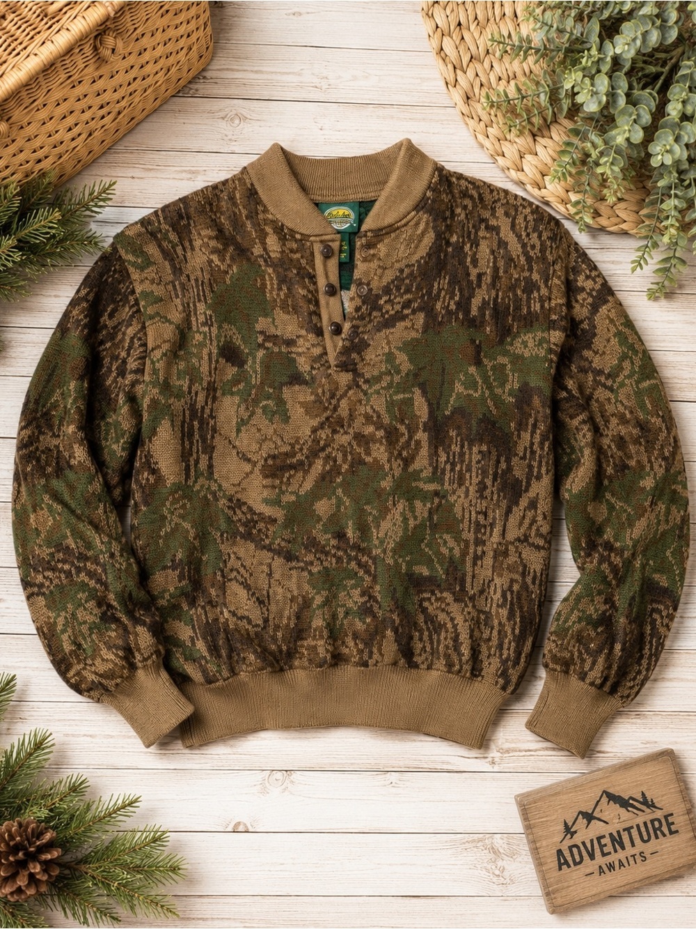 Vintage 90s Cabela’s Men's Camouflage 100% Wool Henley Sweater Medium